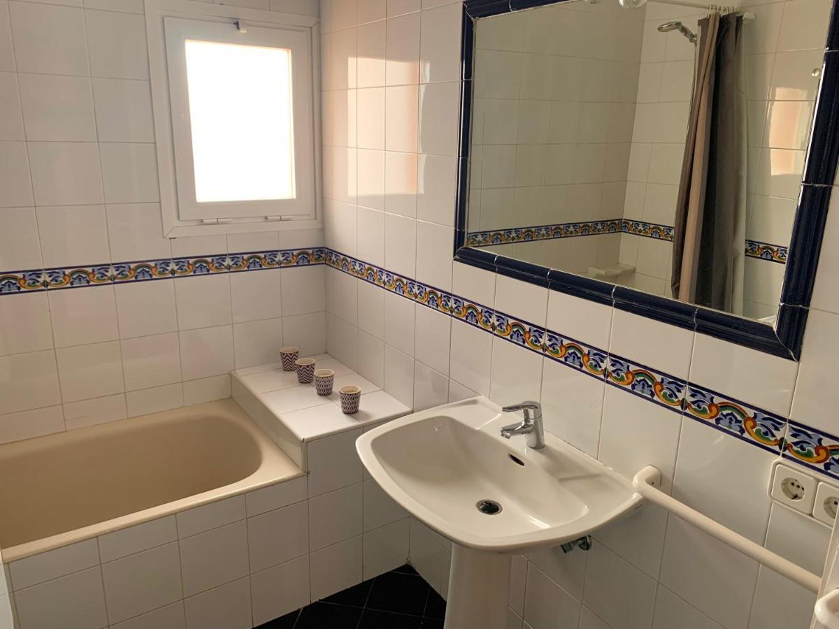 Apartamentos Rex Con 2 Camere Da Letto 埃斯普霍斯 外观 照片